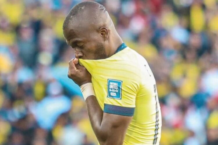 Ecuador suma un punto em Santiago y sigue firme em la lucha por el Mundial