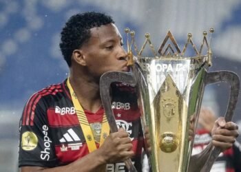 ¡Exclusivo! Gonzalo Plata explica su elección por Flamengo y su adaptación a Brasil