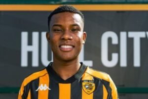 Entiende por qué Óscar Zambrano del Hull City fue suspendido por la Conmebol