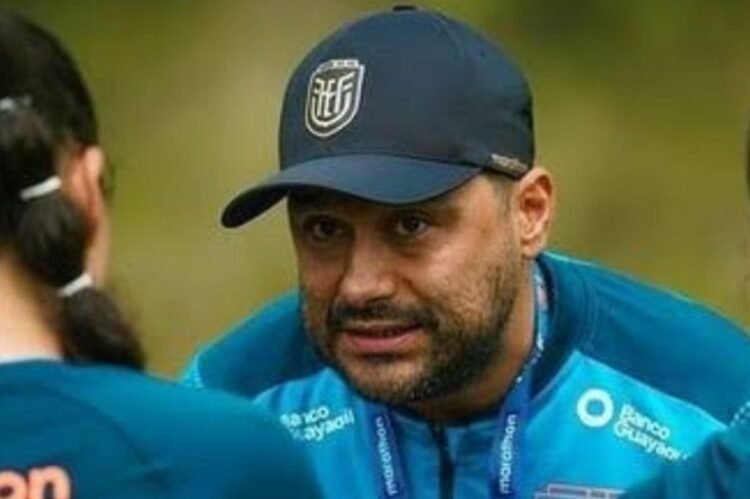 ¿Quién es Andrés Usme? Conoce la trayectoria del entrenador de la Selección Ecuatoriana Femenina