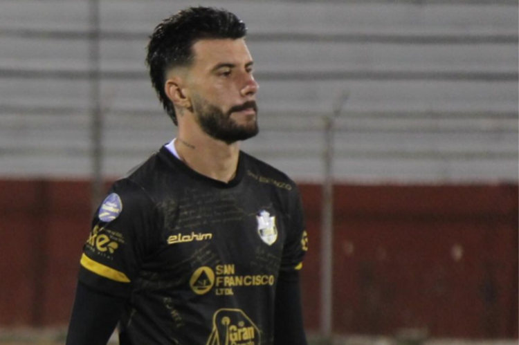 Allyson Luz es el delantero del Vargas Torres