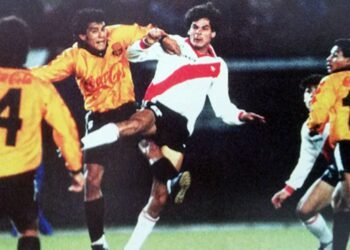 Barcelona SC y River Plate se enfrentarán en la Libertadores después de 35 años