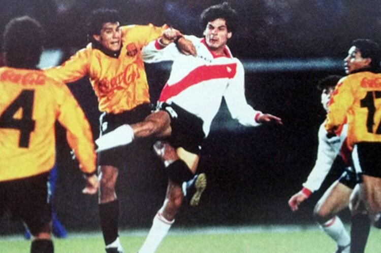 Barcelona SC y River Plate se enfrentarán en la Libertadores después de 35 años