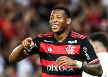 Gonzalo Plata brilla en la goleada del Flamengo ante el Juventude en el Campeonato Brasileño