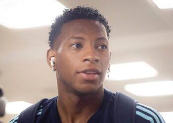 Gonzalo Plata extraña a Flamengo ante Deportivo Táchira en la Libertadores