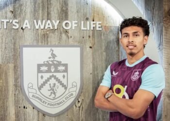Jeremy Sarmiento queda en el limbo: Burnley no lo compra y Brighton deberá decidir su futuro