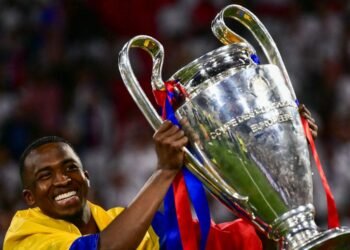 Willian Pacho - Intercontinental