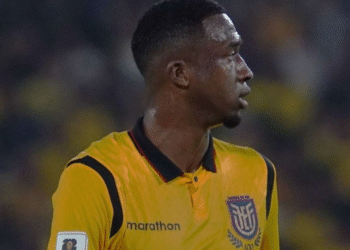 Willian Pacho sobre el partido contra Brasil: "Merecimos ganar porque siempre buscamos el resultado"