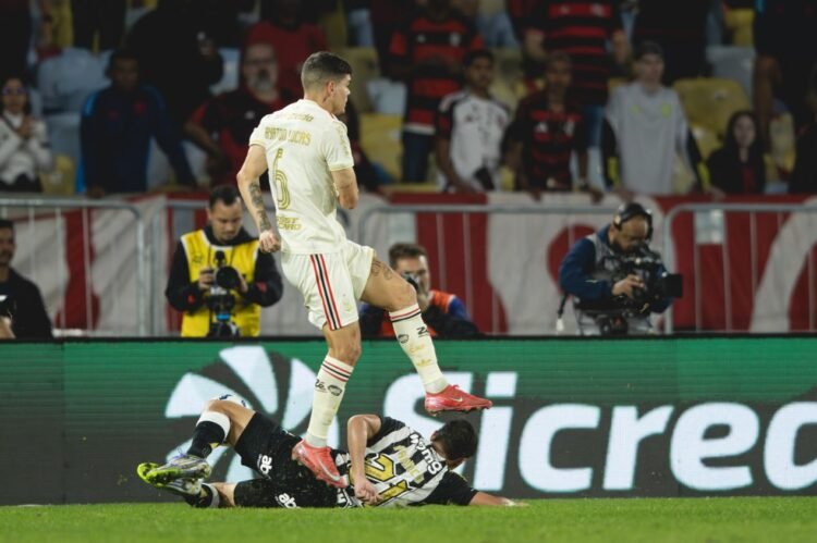 Alan Franco domina el mediocampo y asegura victoria del Atlético-MG sobre Flamengo en la Copa de Brasil