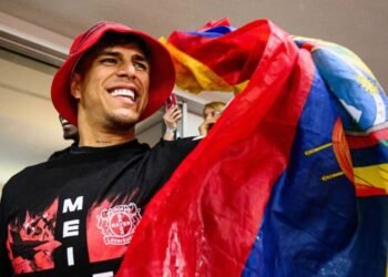 Descubre en qué club vivió Piero Hincapié el mejor momento de su carrera